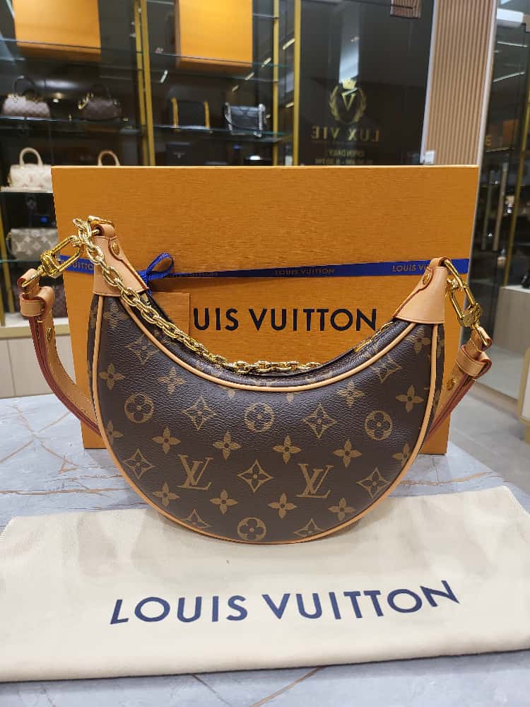 LOUIS VUITTON LOOP MONOGRAM – Luxy Authentic Empire
